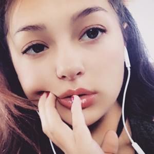 Meet your Posher, Shelly